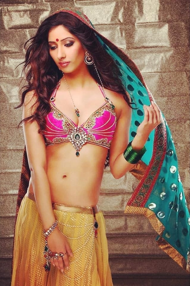 Niharica Raizada Actress Images - Indian Women Beautiful Pics