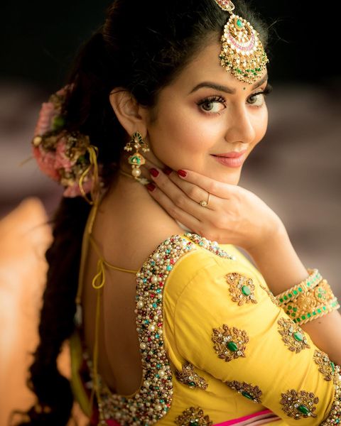 Vidya Pradeep (Actress): HD Images|Cute Photos|Wallpapers & Unseen Pictures  – 