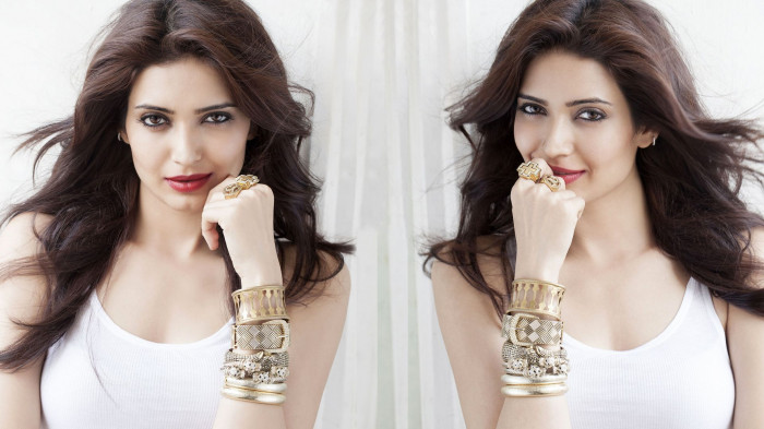 Karishma Tanna Hot Sec - Karishma Tanna | Hot Photos | Beautiful Wallpaper HD | Pics | New Images â€“  LatestforYouth.com