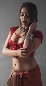 Mishti Basu (Pallavi Basu) Hot Photos Pics New Images & Wallpapers