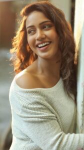 Nivetha Pethuraj Hot | Photos | Pics | New Images & HD Wallpapers