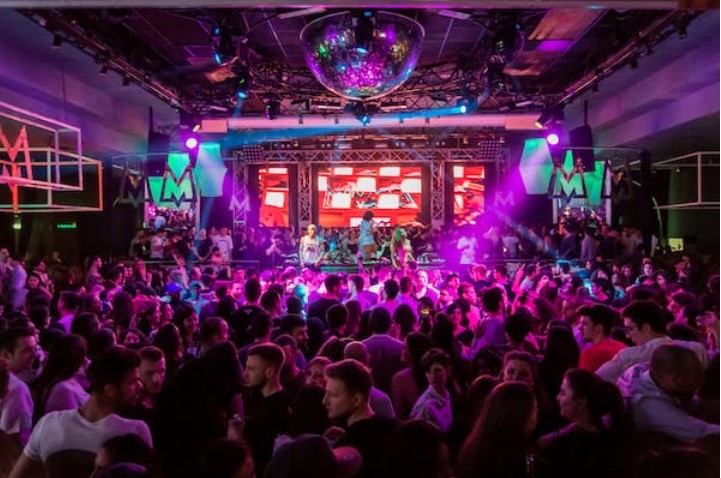 Cabaret Clubs for Every Occasion: Planning Your Night Out