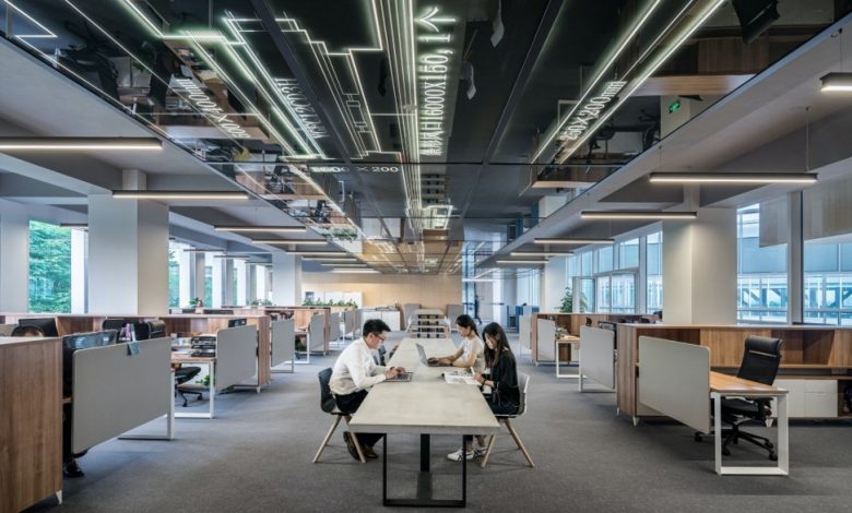 Transforming Traditional Offices into Dynamic Workspaces Through Smart Design