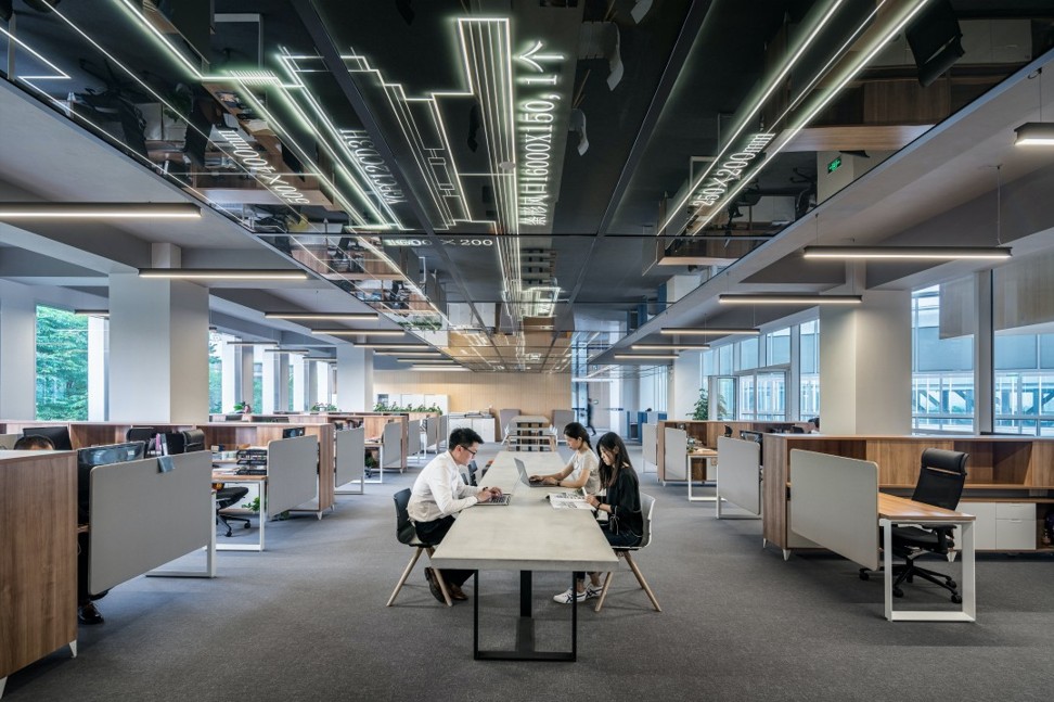 Transforming Traditional Offices into Dynamic Workspaces Through Smart ...